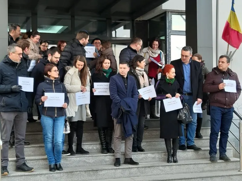 VIDEO + FOTO Protest al procurorilor