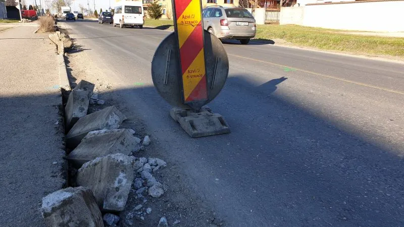 Acces blocat pe o stradă din Brașov