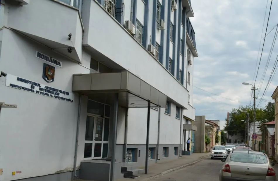 Polițiștii brașoveni, activități dedicate copiilor (VIDEO)