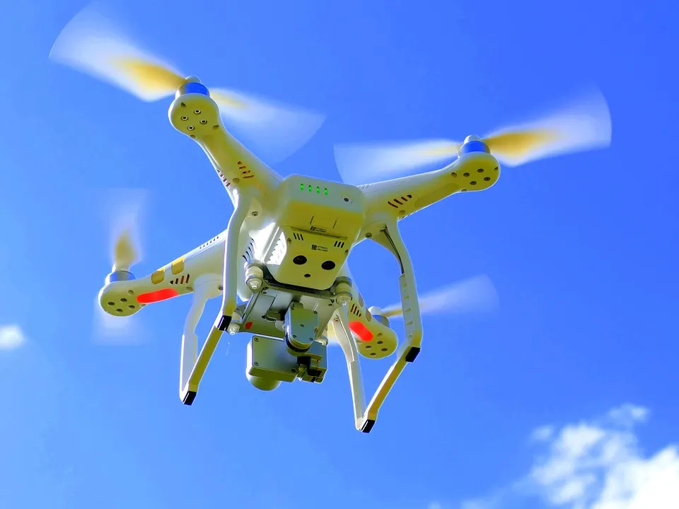 Concurs de drone, astăzi, la Sânpetru