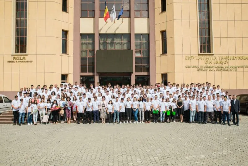 Toți absolvenții Școlii Profesionale Kronstadt au oferte de angajare