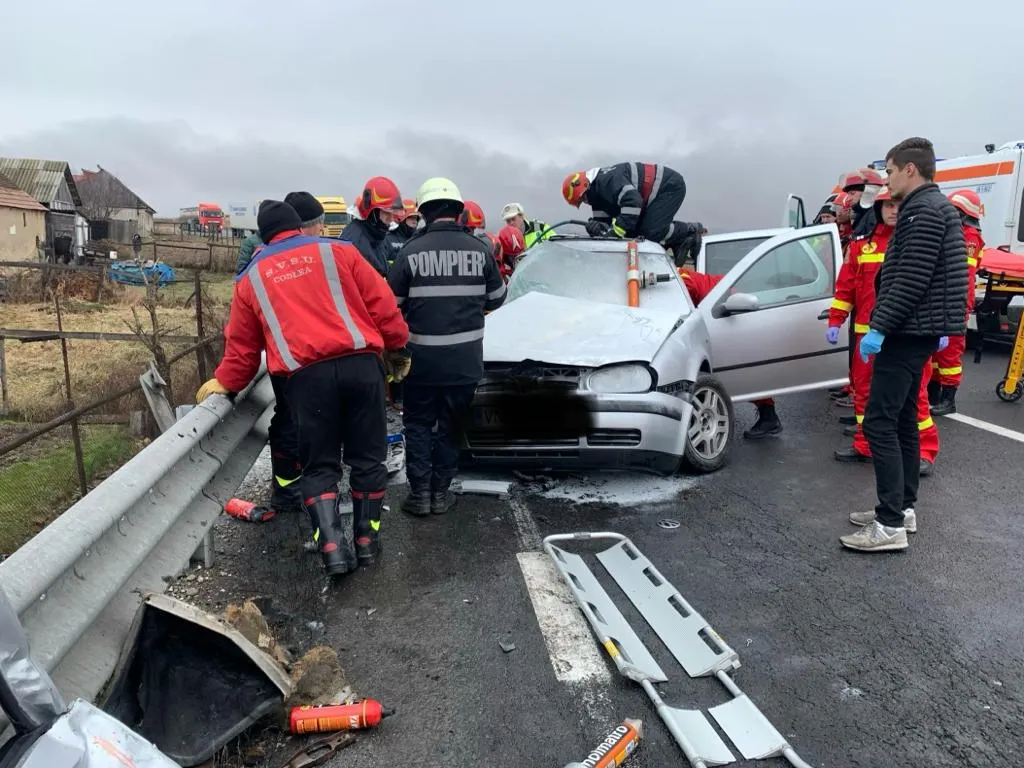 FOTOGALERIE Accident cu un mort, pe DN1! Trafic BLOCAT