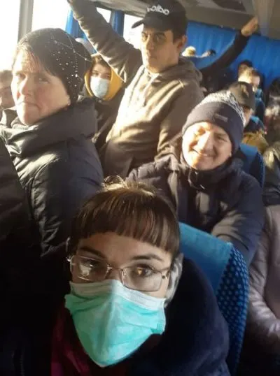 FOTO Autobuz ticsit de lume, în plină pandemie, la Brașov! Poliția s-a autosesizat!