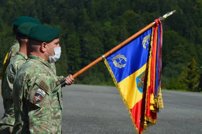 VIDEO+FOTO Momente emoționante la întoarcea militarilor brașoveni din Afganistan