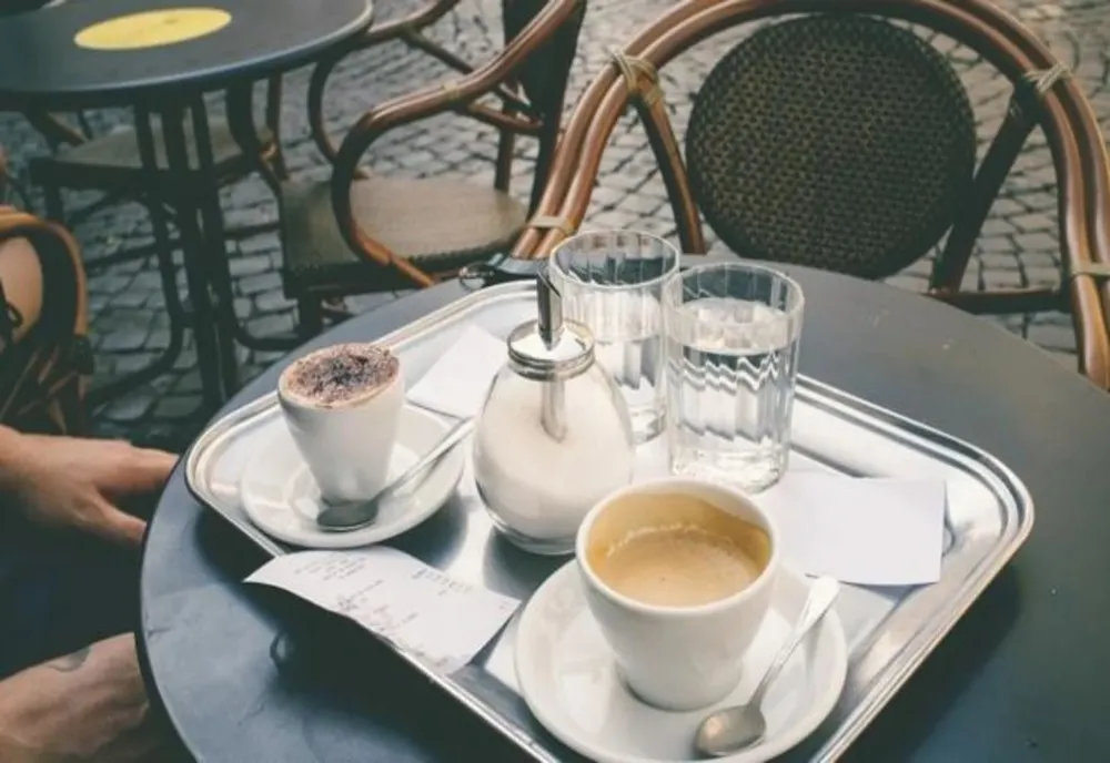 Acțiune unică în Europa: 10% reducere în unele restaurante din Brașov pentru cei vaccinați împotriva SARS-COV-2