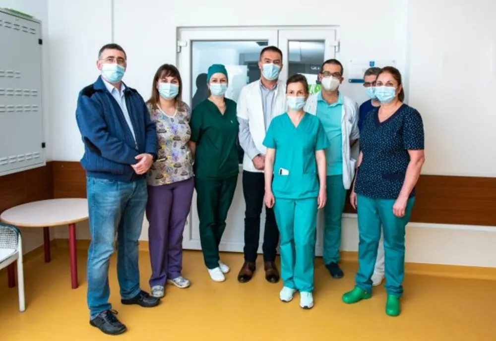 Medicii din Covasna și Brașov, intervenție chirurgicală rară la nivel mondial, în premieră la Sfântu Gheorghe