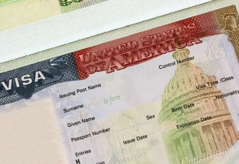 Fără vize în Statele Unite. Ambasadoarea SUA la București anunță când vom putea merge liberi la americani