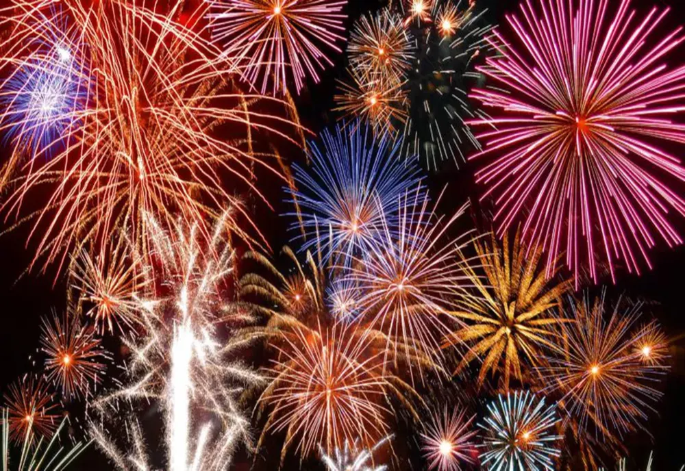 BRAȘOVUL RENUNȚĂ LA ARTIFICIILE DE REVELION PENTRU A PROTEJA ANIMALELE