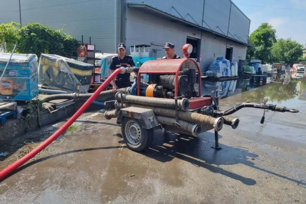 Aproximativ 1.750 de intervenții ale salvatorilor la nivel național, într-o zi. Bilanțul IGSU