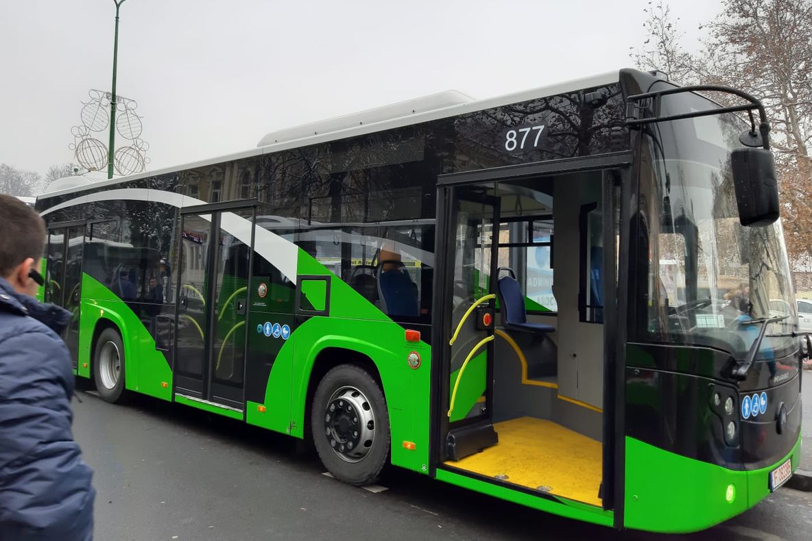 FOTO + VIDEO Zece autobuze noi, în municipiul Brașov