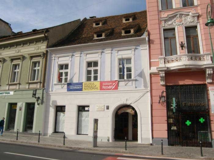 Recitalul de la ora 5, astăzi, la muzeu!