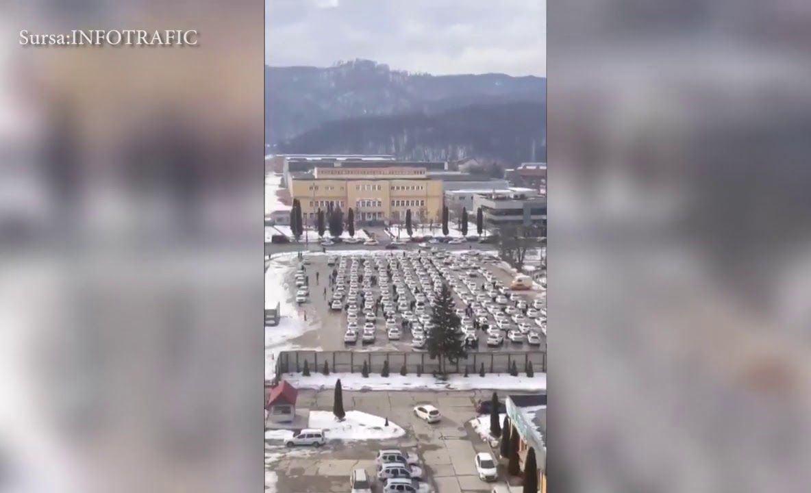 VIDEO Taximetriștii, protest MUT, la Braşov