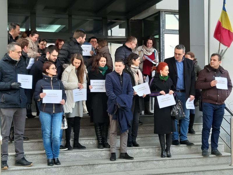 VIDEO + FOTO Protest al procurorilor