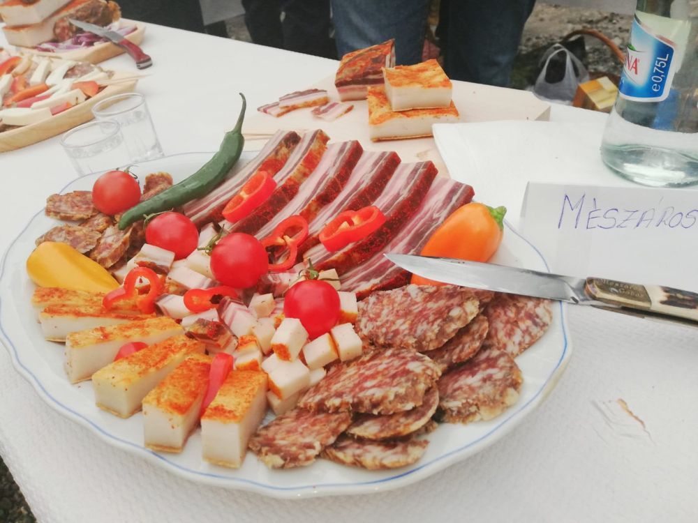 FOTO "SlanăFest" vă aşteaptă, şi astăzi, cu cele mai apetisante preparate
