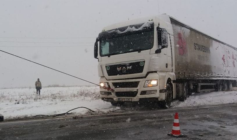 ULTIMĂ ORĂ: Incident rutier, pe DN 13
