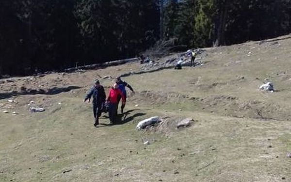 FOTO Turist salvat de jandarmii brașoveni, în Piatra Craiului