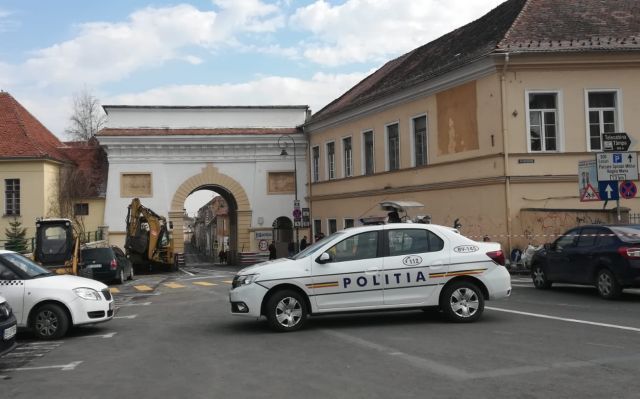 Muncitor din Brașov, RĂNIT de un utilaj