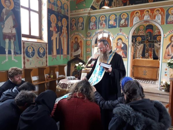 Duminica Mironosițelor – Ziua Femeii Creștine