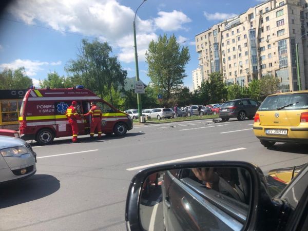 Accident în Centrul Civic din Brașov