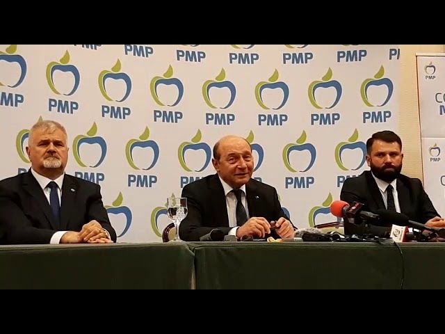 VIDEO Traian Băsescu a vorbit, la Brașov, despre posibila colaborare cu Securitatea