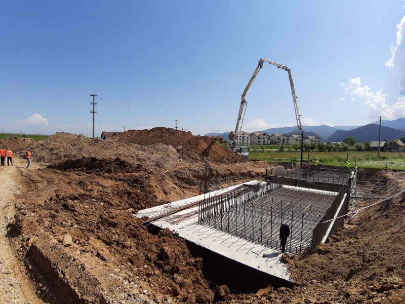 VIDEO + FOTO Ministrul Transporturilor a verificat stadiul lucrărilor la Autostrada București - Brașov