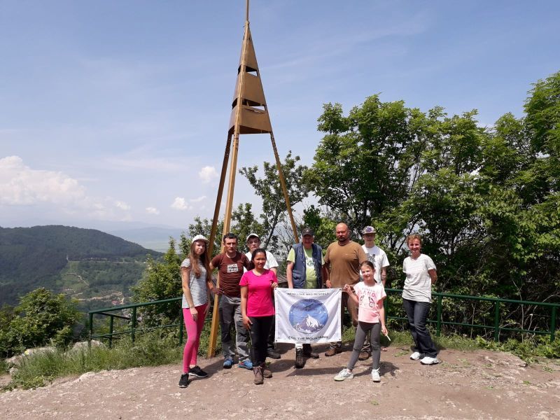 FOTO Acțiune de ecologizare pe Tâmpa
