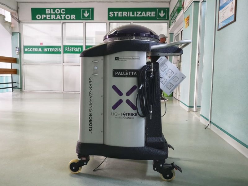 Roboții care distrug microbii, premieră județeană la spitalul din Făgăraș