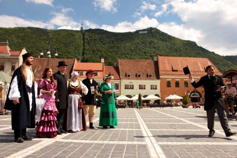 Personajele istorice ale Brașovului, pe străzile orașului