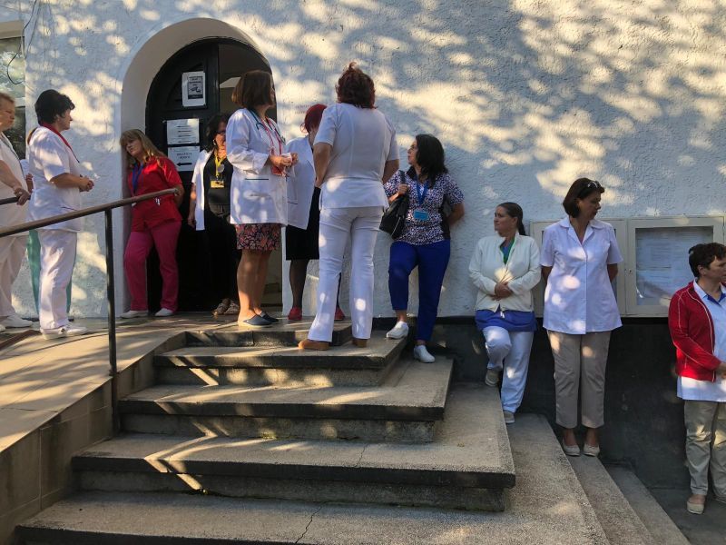 Șantaj și presiuni?!? Situație incredibilă după protestul de astăzi, de la Spitalul de Boli Infecțioase din Brașov