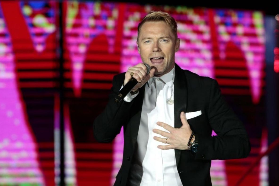 Câți bani au primit vedetele de la Cerbul de Aur? Ronan Keating, cel mai bine plătit artist!
