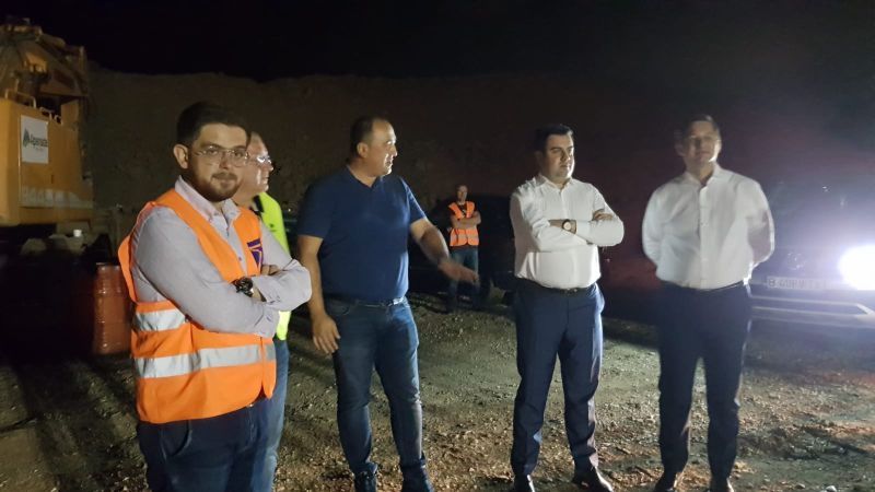 VIDEO + FOTO Ministrul Transporturilor, Răzvan Cuc: "Ce se întâmplă pe autostrada Comarnic - Brașov este un exemplu de urmat. Firmele românești ar trebui să construiască autostrăzile"