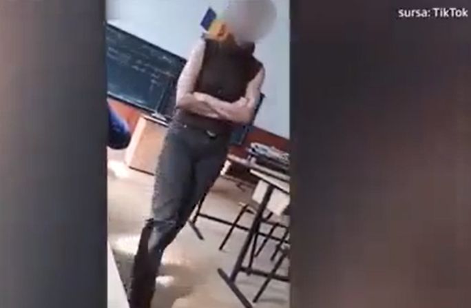 VIDEO Elevă către profesoară, într-un liceu din Brașov: "Hai la cimitir, să te îngrop puțin"!