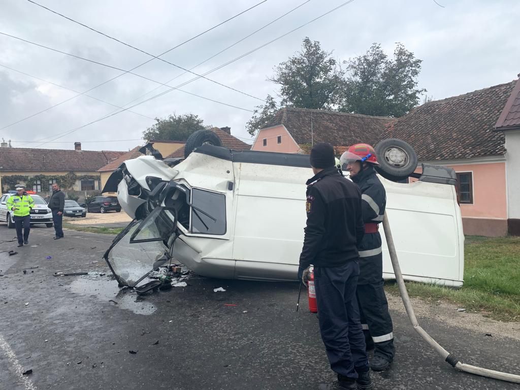 ULTIMĂ ORĂ: Accident rutier, la Bod (FOTO)