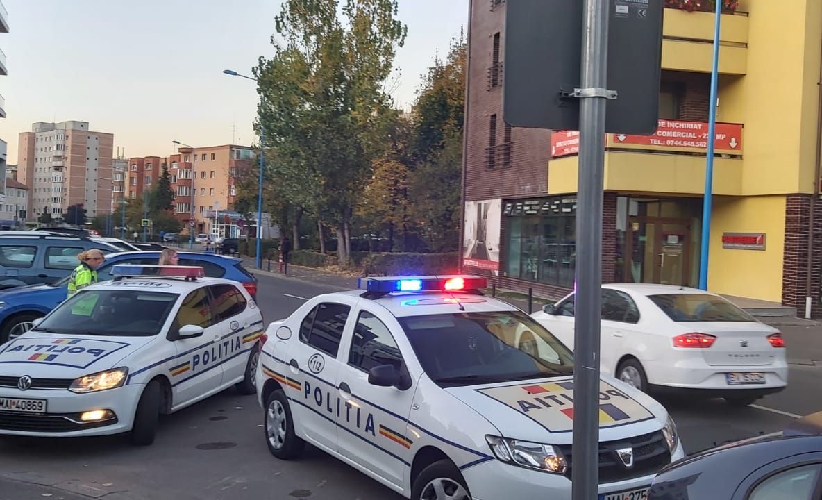 FOTO Pieton lovit de maşină, la Braşov