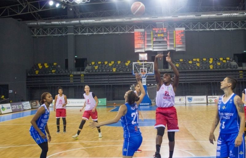 VIDEO Baschet feminin: Olimpia CSU Brașov, înfrângere la debutul în Liga Națională