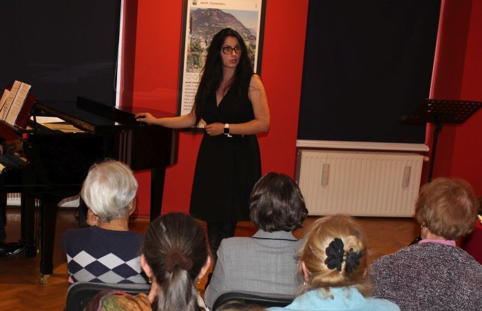 Recitalul de la ora 5, astăzi, la Casa Mureșenilor