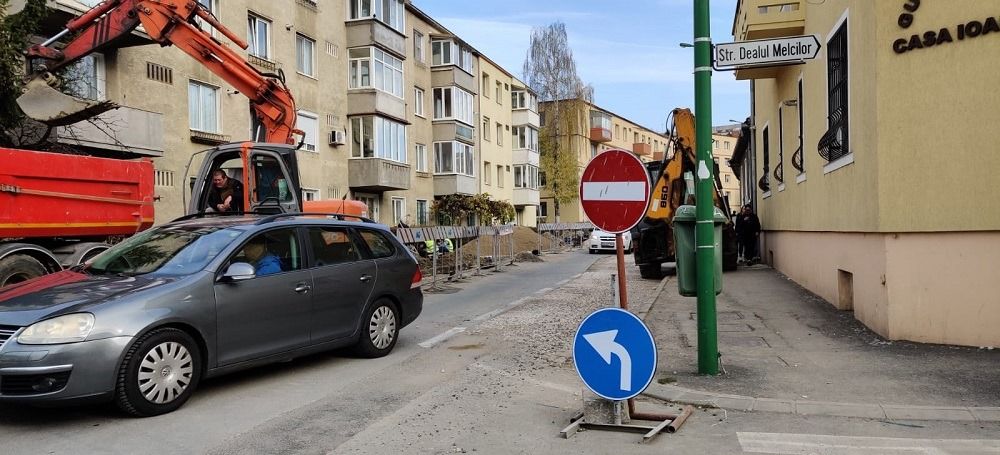 Continuă lucrările Companiei Apa pe strada Nicolae Titulescu