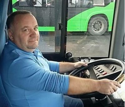 Reorientare profesională la RAT Brașov! Fost magazioner, actual șofer de autobuz