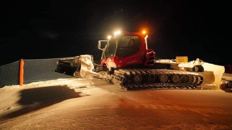 FOTO Ultimele pregătiri pentru sezonul de iarnă, în Poiana Brașov