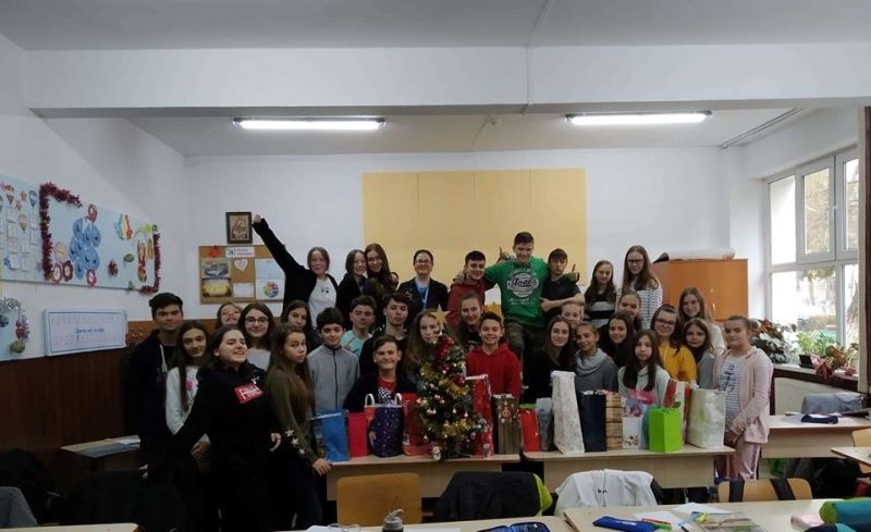 FOTO+VIDEO Elevii Școlii "Diaconu Coresi" din Brașov învață, de mici, principiile esențiale ale vieții