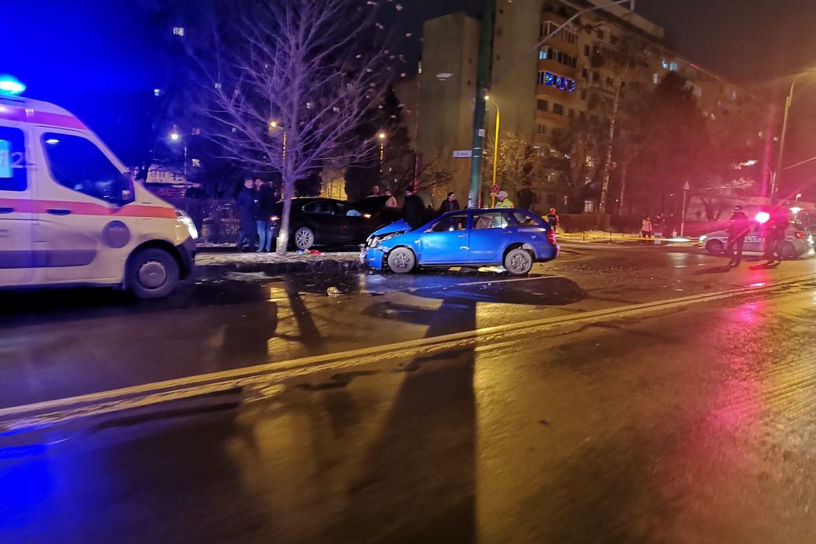 FOTO Accident rutier, acum, în zona Orizont