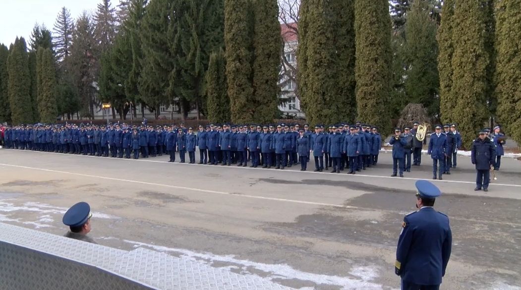 VIDEO Hora Unirii, la Academia Forţelor Aeriene Henri Coandă din Braşov