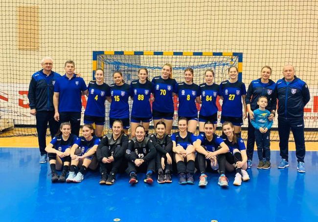 HANDBAL: Junioarele de la Corona Brașov și-au umilit adversarele!