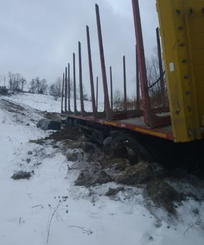 FOTOGALERIE TIR răsturnat, pe DN73