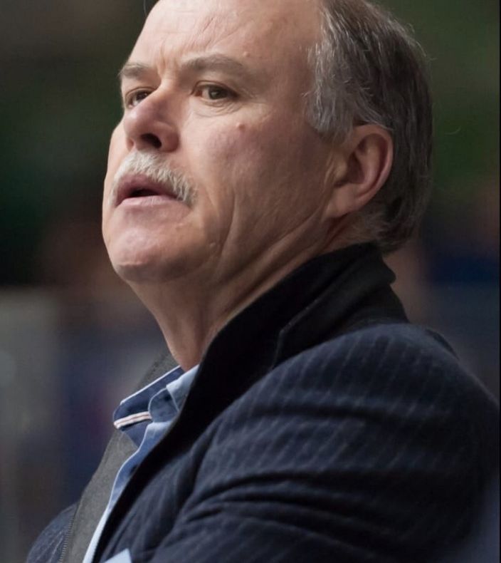 Hochei: Schimbare de antrenor la Corona Wolves