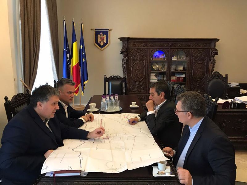 Întâlnire importantă pentru viitorul Aeroportului Internațional Brașov