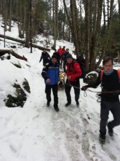 Bărbat în stare gravă, pe munte! (FOTO)