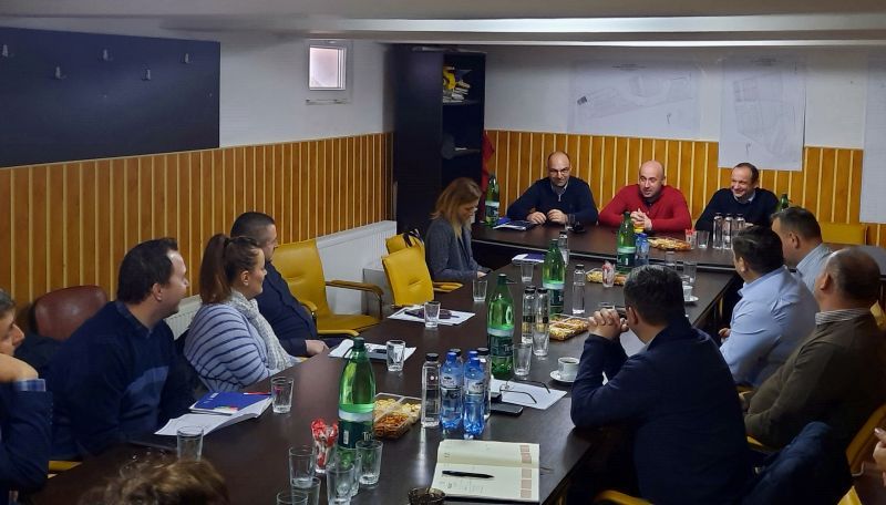 Întâlnire pentru rezolvarea problemelor de fond funciar