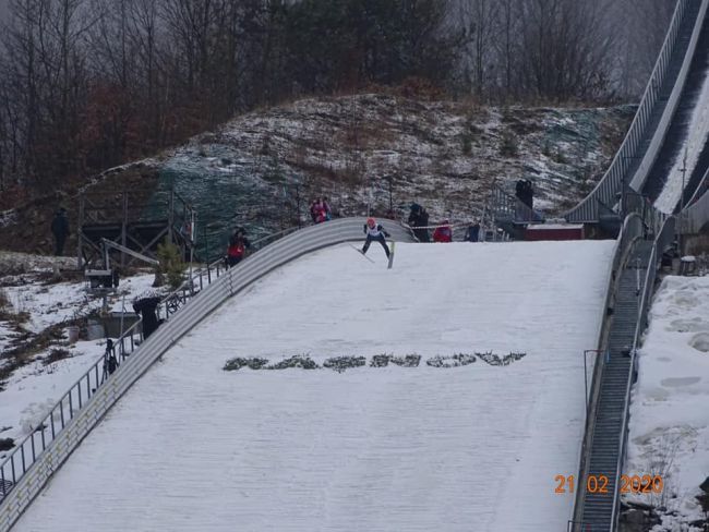 FOTO + VIDEO Premieră pentru România! Râșnovul găzduiește, zilele acestea, Cupa Mondială de sărituri cu schiurile la băieți! Rezultatele primei etape