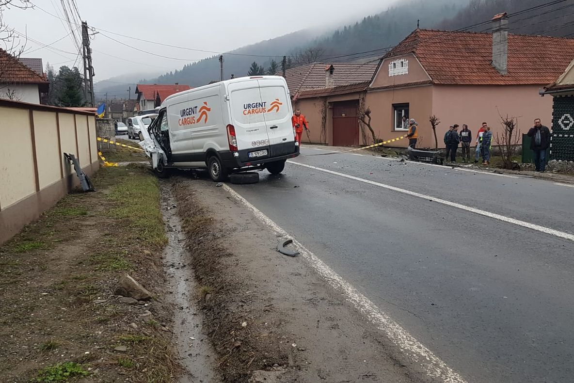 FOTO Accident rutier, cu victimă, pe DN10!
